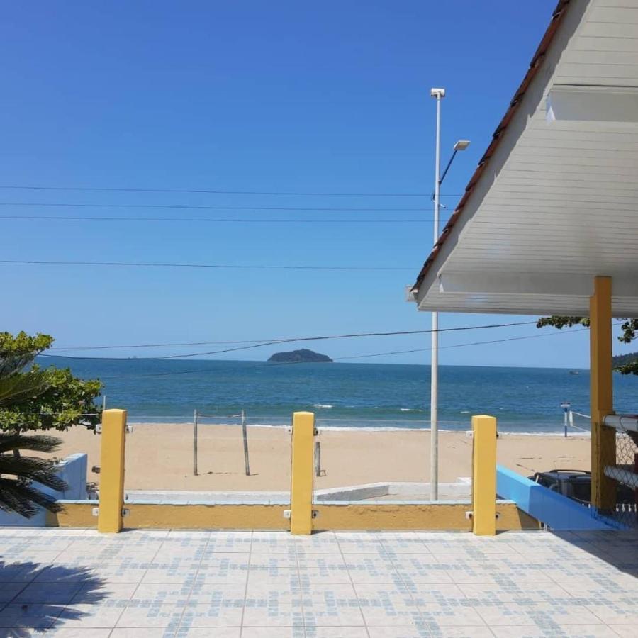 Mansao Ouro Verde Vlc Frente Para O Mar Com Piscina Picarras Exterior photo